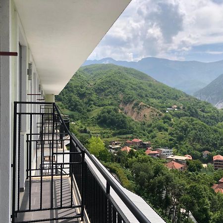 Bujtina Vrenezi Hotel Peshkopi Екстериор снимка
