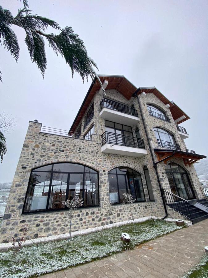 Bujtina Vrenezi Hotel Peshkopi Екстериор снимка