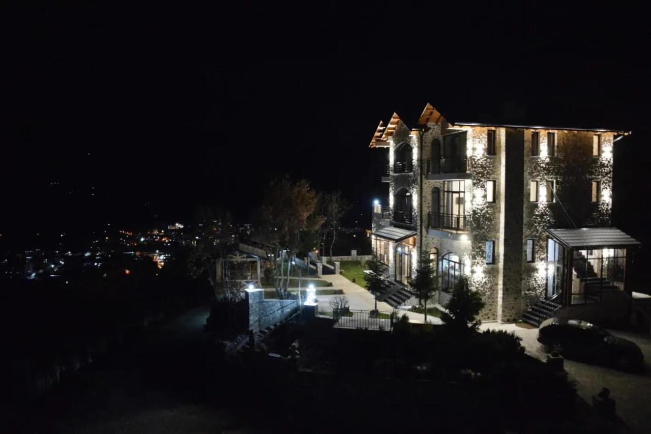 Bujtina Vrenezi Hotel Peshkopi Екстериор снимка