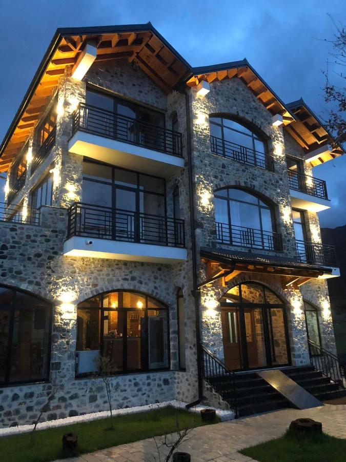 Bujtina Vrenezi Hotel Peshkopi Екстериор снимка
