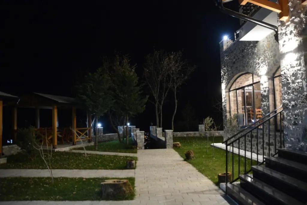 Bujtina Vrenezi Hotel Peshkopi Екстериор снимка