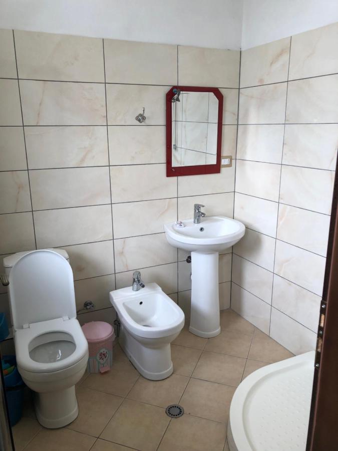 Bujtina Vrenezi Hotel Peshkopi Екстериор снимка