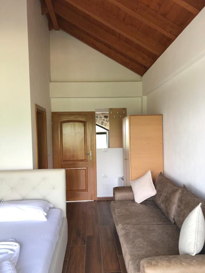 Bujtina Vrenezi Hotel Peshkopi Екстериор снимка