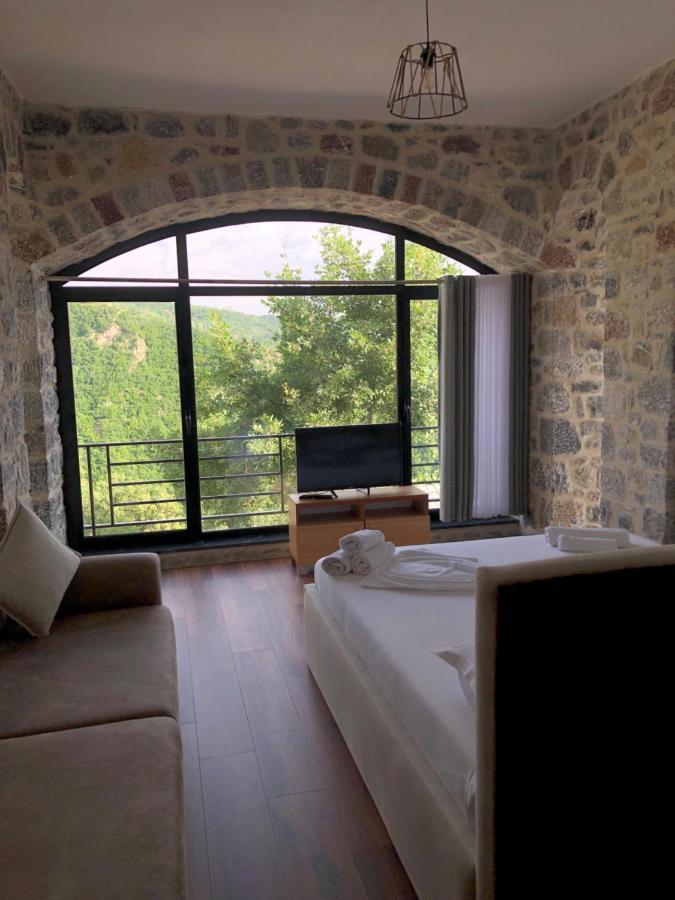 Bujtina Vrenezi Hotel Peshkopi Екстериор снимка